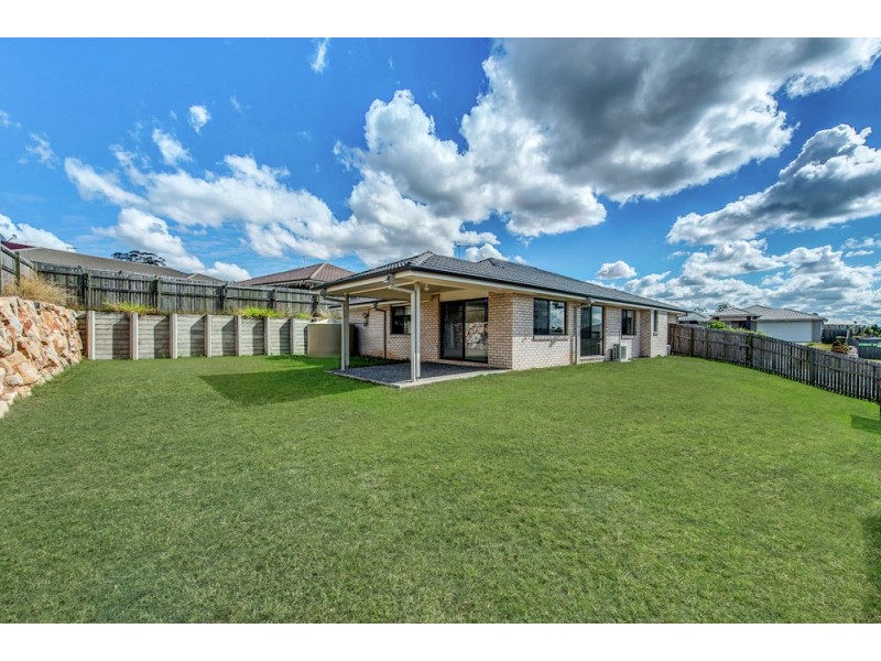 10 Stanbury Drive, Goodna QLD 4300