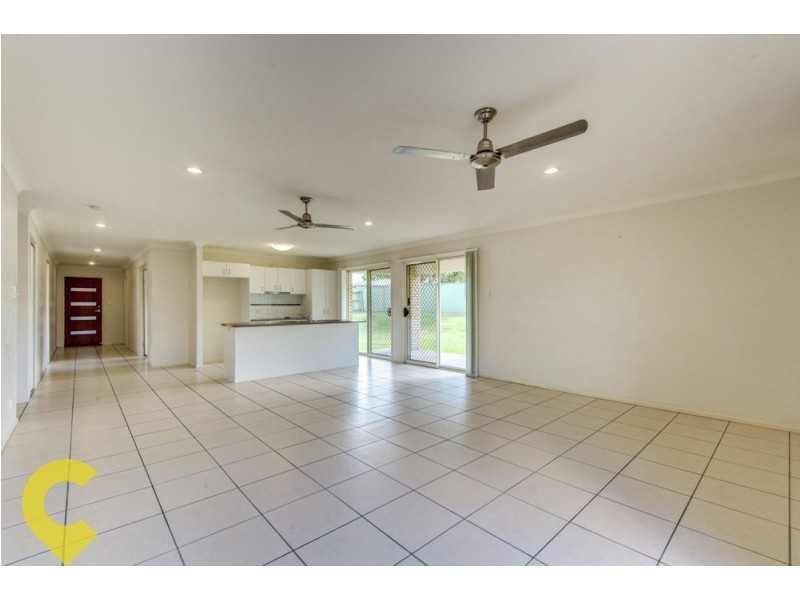 40 Knight St, Redbank Plains QLD 4301