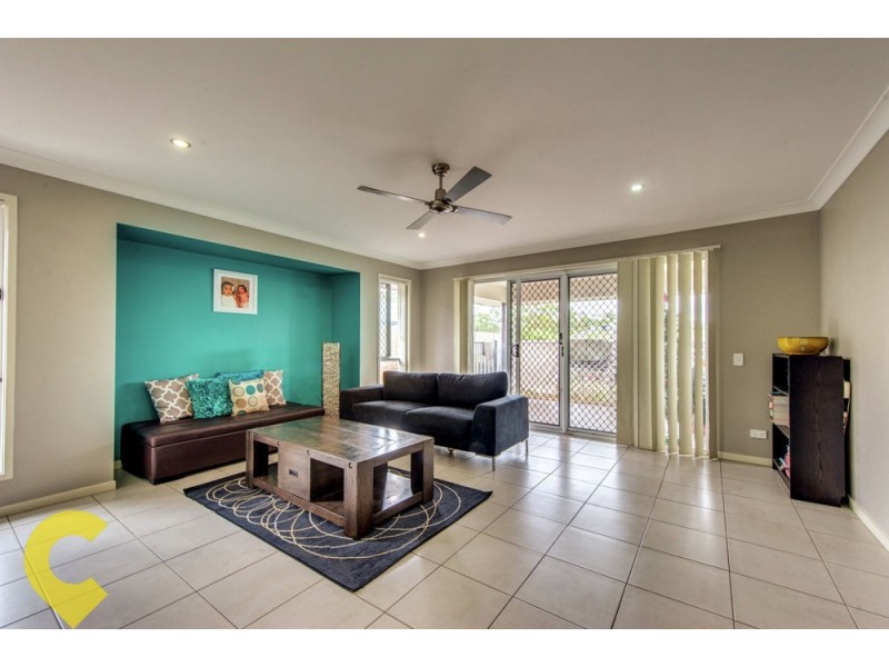 33 Isidore Street, Augustine Heights QLD 4300
