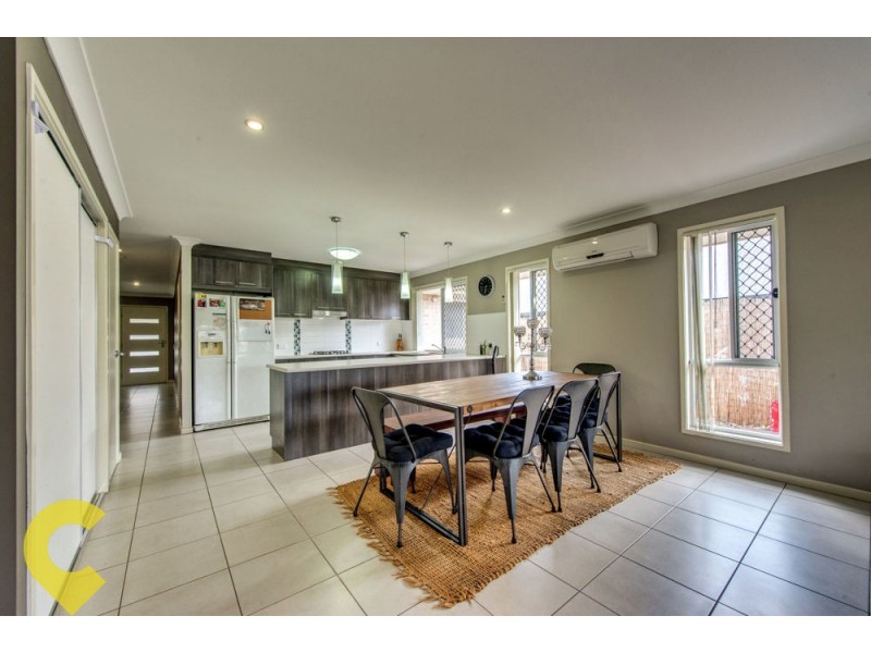33 Isidore Street, Augustine Heights QLD 4300