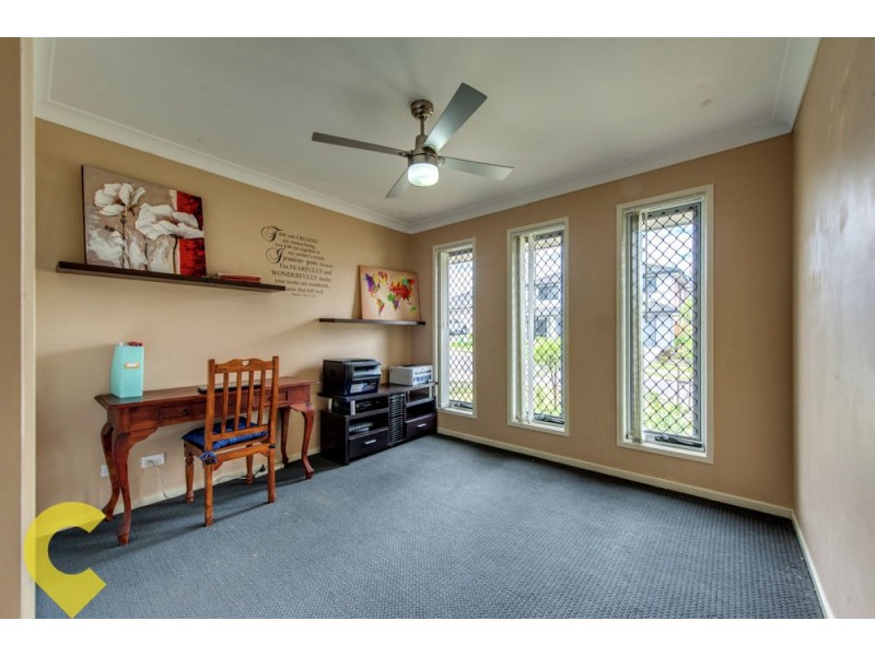 33 Isidore Street, Augustine Heights QLD 4300
