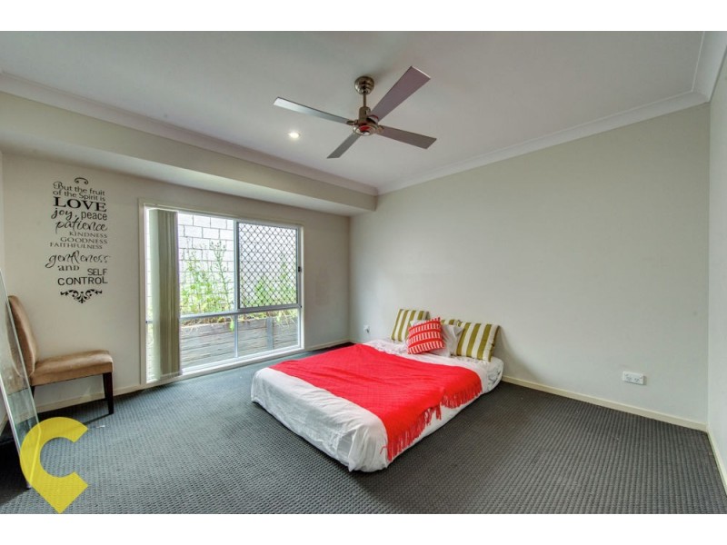 33 Isidore Street, Augustine Heights QLD 4300