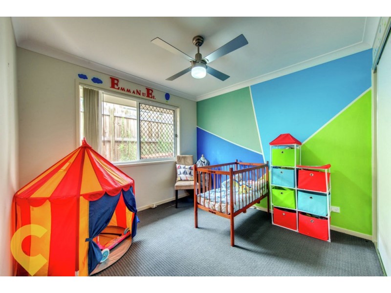 33 Isidore Street, Augustine Heights QLD 4300