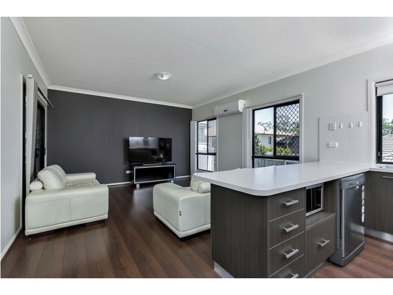 7 Park Edge Drive, Springfield Lakes QLD 4300