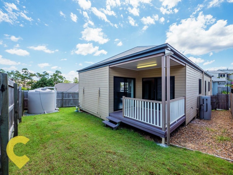 7 Park Edge Drive, Springfield Lakes QLD 4300