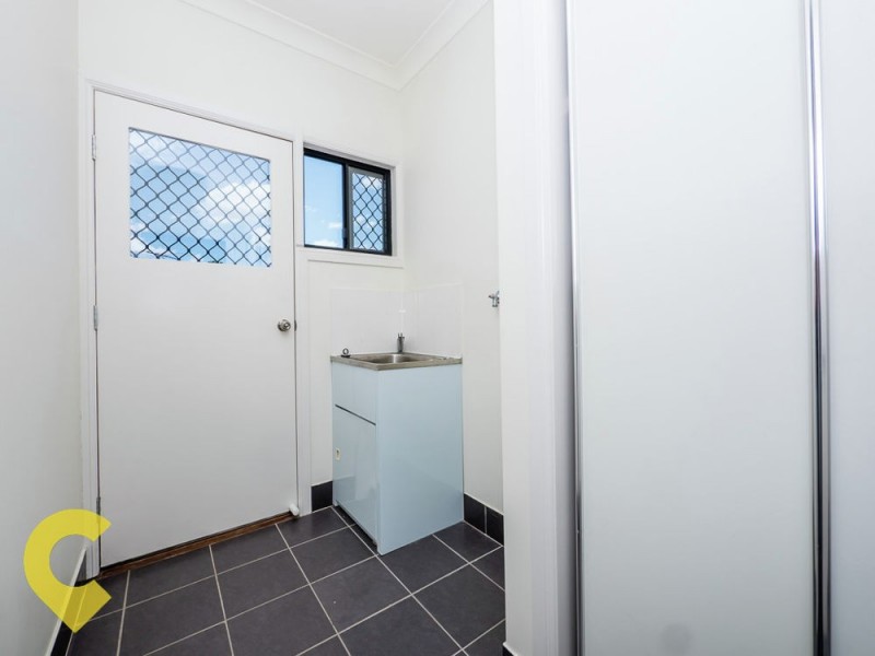 7 Park Edge Drive, Springfield Lakes QLD 4300