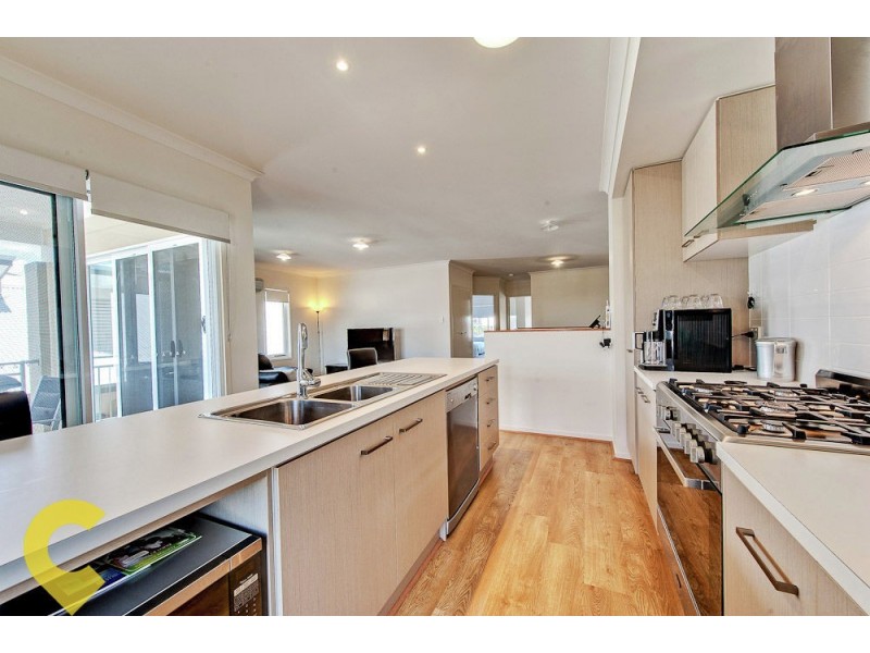 10 Talisker Street, Springfield Lakes QLD 4300