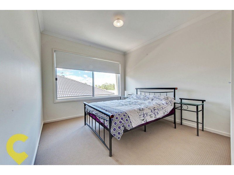 10 Talisker Street, Springfield Lakes QLD 4300