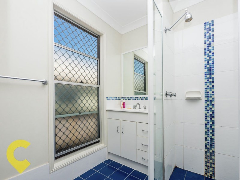 10 Elmwood Circuit, Springfield Lakes QLD 4300