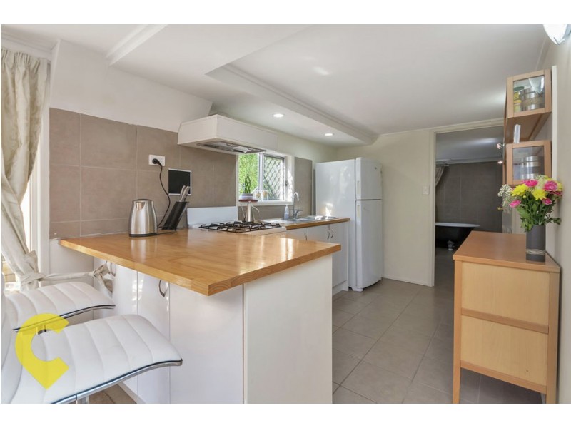 124 Moores Pocket Road, Moores Pocket QLD 4305