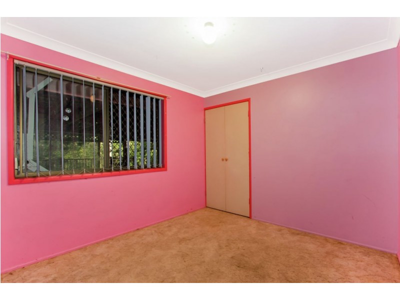 237 Old Logan Road, Camira QLD 4300
