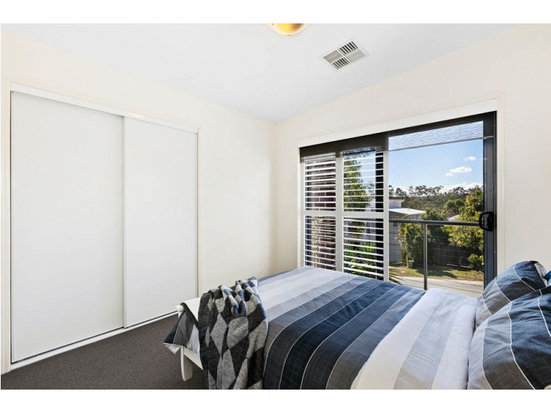 2 Boronia Court, Springfield Lakes QLD 4300
