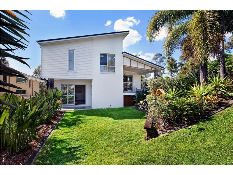 2 Boronia Court, Springfield Lakes QLD 4300