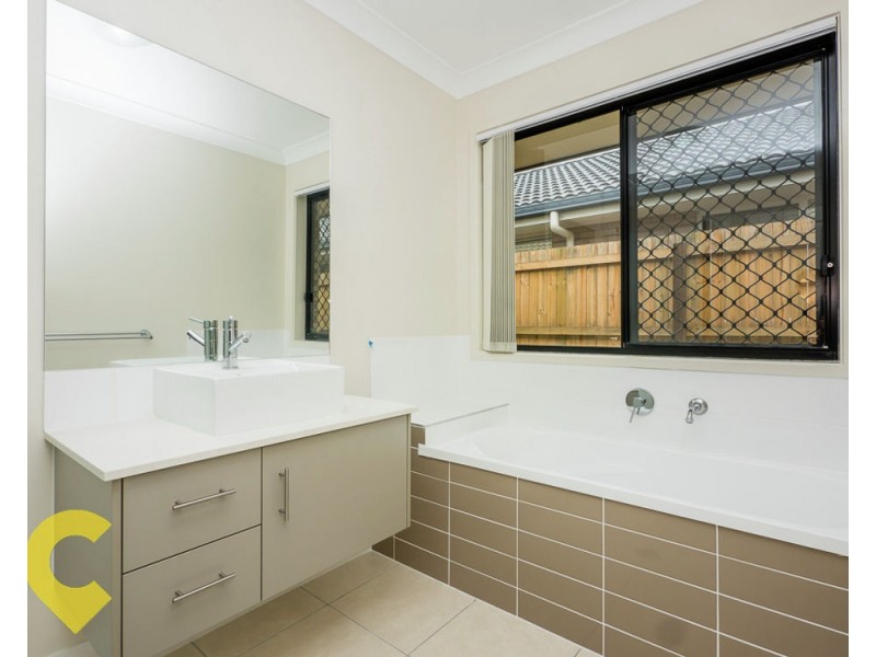 1019 Old Toowoomba Rd, Leichhardt QLD 4305