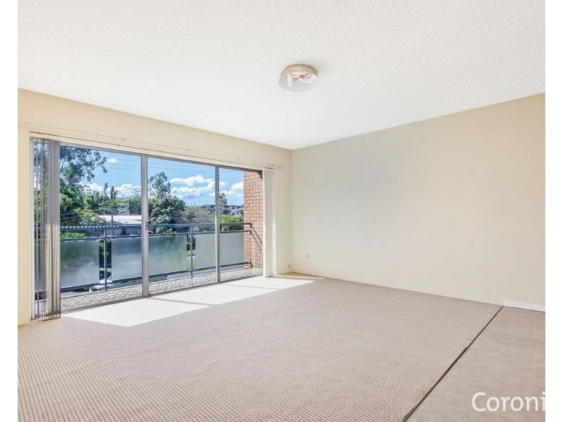 2/12 Stanley Street, Indooroopilly QLD 4068