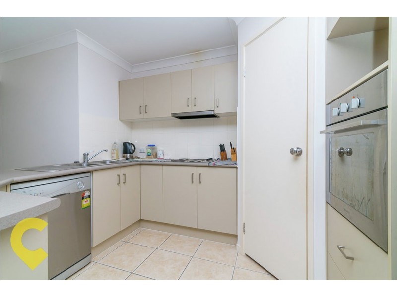 3 McKerrow Cres, Goodna QLD 4300