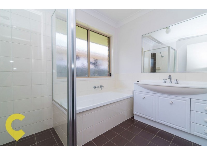 3 McKerrow Cres, Goodna QLD 4300