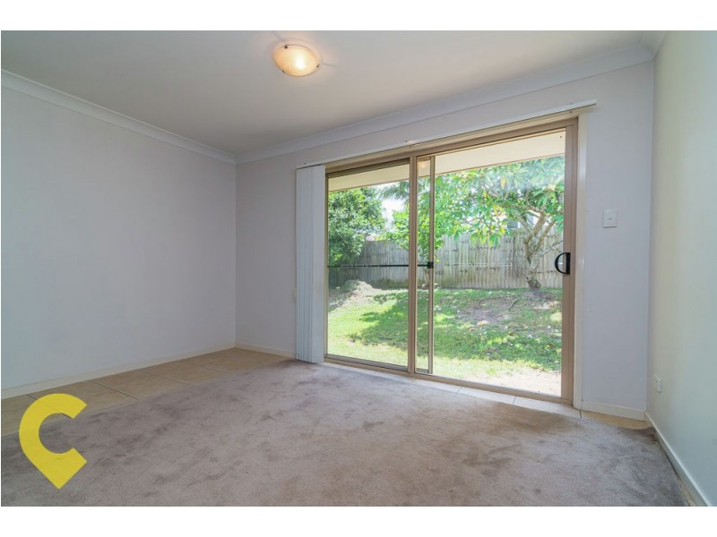3 McKerrow Cres, Goodna QLD 4300