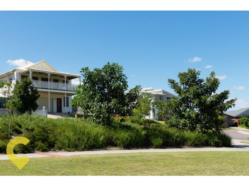 18 Brock Drive, Springfield Lakes QLD 4300
