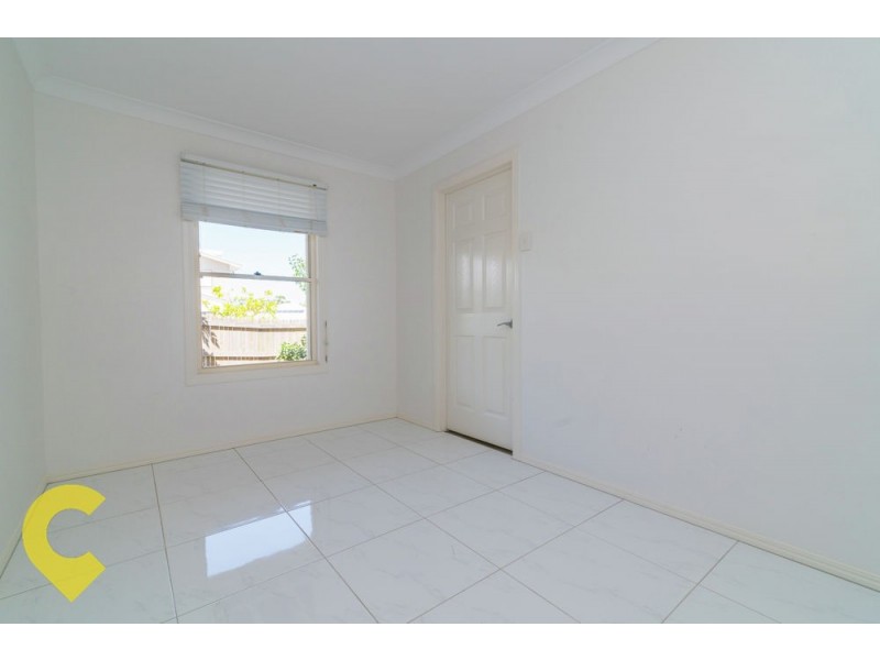 18 Brock Drive, Springfield Lakes QLD 4300