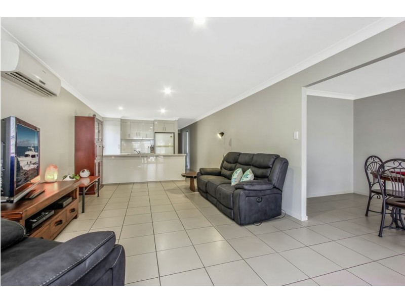 72 Harold Reinhardt Drive, Redbank Plains QLD 4301