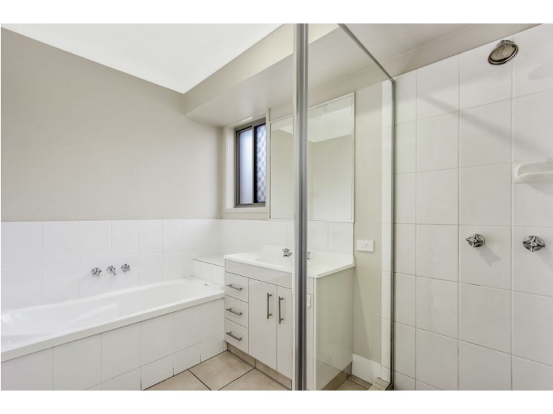 72 Harold Reinhardt Drive, Redbank Plains QLD 4301
