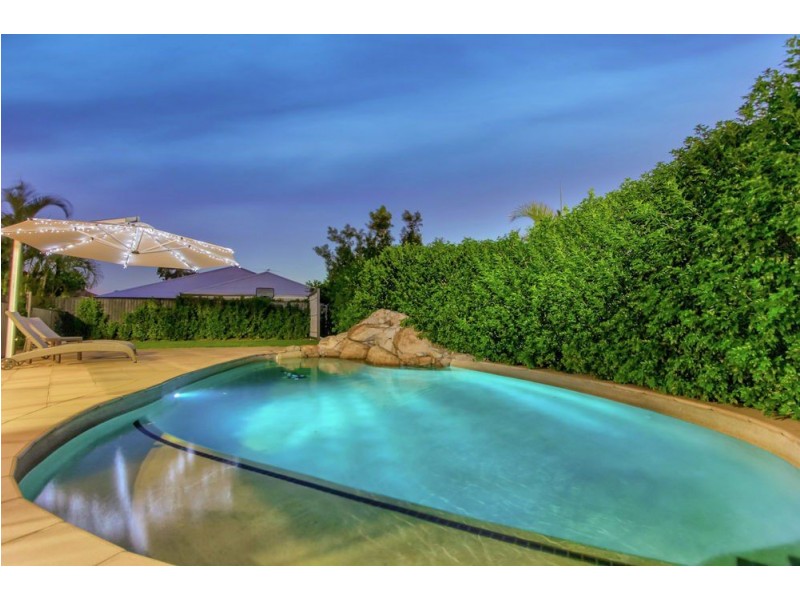 11-13 McAuley Crescent, Augustine Heights QLD 4300
