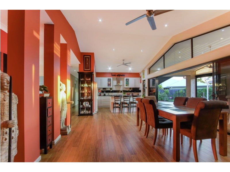 11-13 McAuley Crescent, Augustine Heights QLD 4300