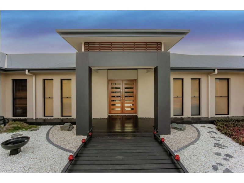 11-13 McAuley Crescent, Augustine Heights QLD 4300