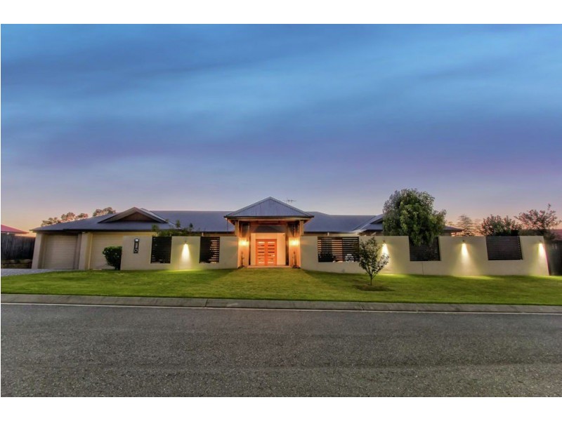 11-13 McAuley Crescent, Augustine Heights QLD 4300