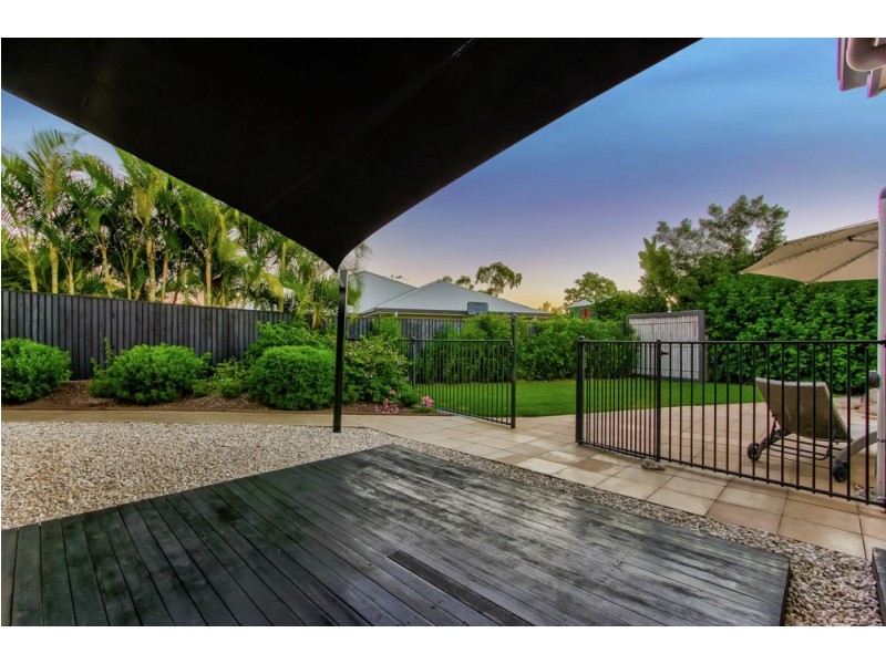 11-13 McAuley Crescent, Augustine Heights QLD 4300