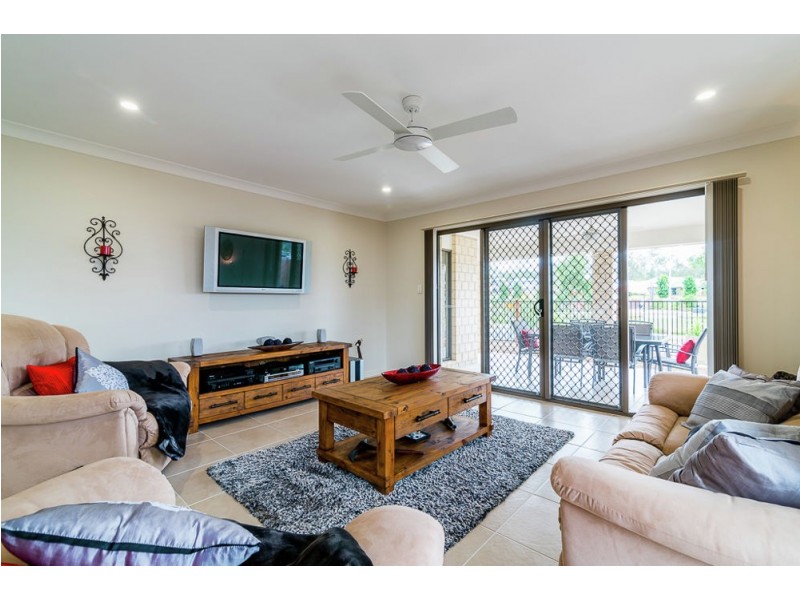 23 Brooking Rise, Ripley QLD 4306