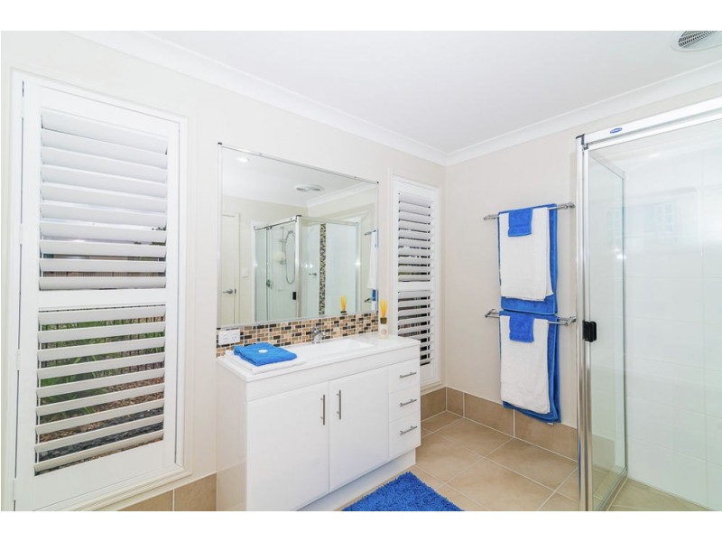 23 Brooking Rise, Ripley QLD 4306