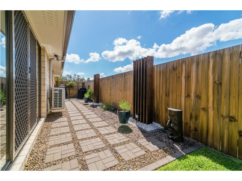 23 Brooking Rise, Ripley QLD 4306