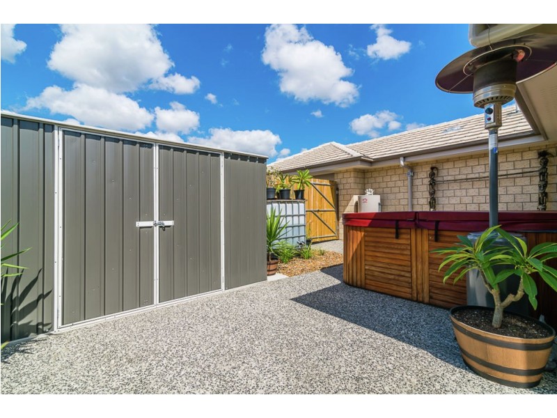 23 Brooking Rise, Ripley QLD 4306