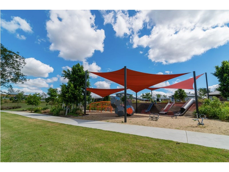 23 Brooking Rise, Ripley QLD 4306