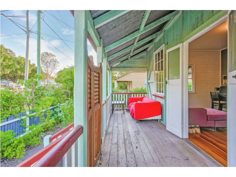 22 Salisbury Road, Ipswich QLD 4305