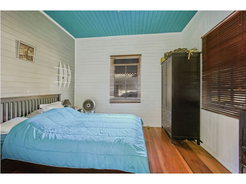 22 Salisbury Road, Ipswich QLD 4305