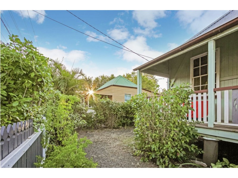 22 Salisbury Road, Ipswich QLD 4305
