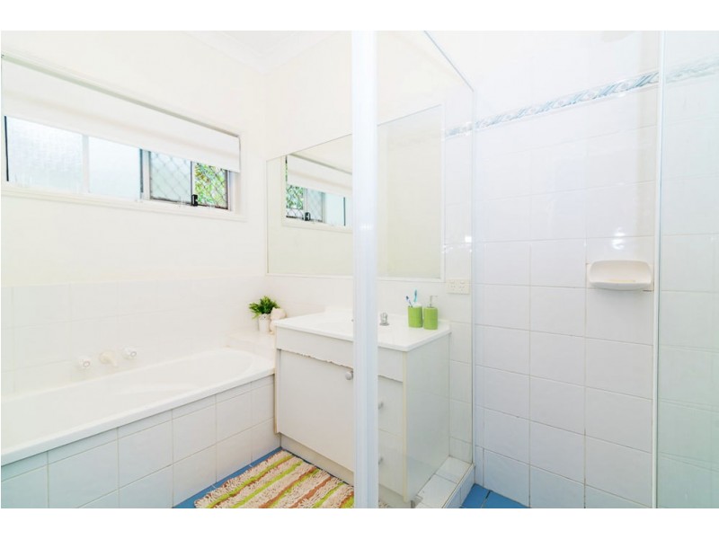 56 Ravenswood Lane, Springfield QLD 4300