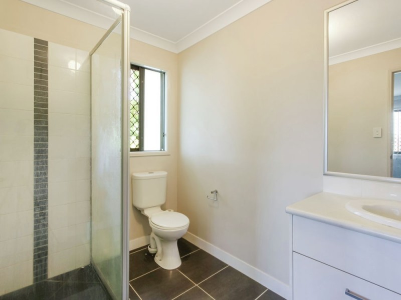 6 Heuer Close, Goodna QLD 4300