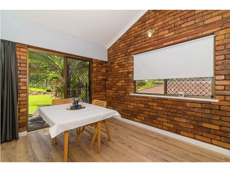 18 Surrey Road, Bellbird Park QLD 4300