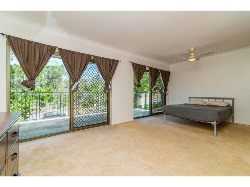 18 Surrey Road, Bellbird Park QLD 4300