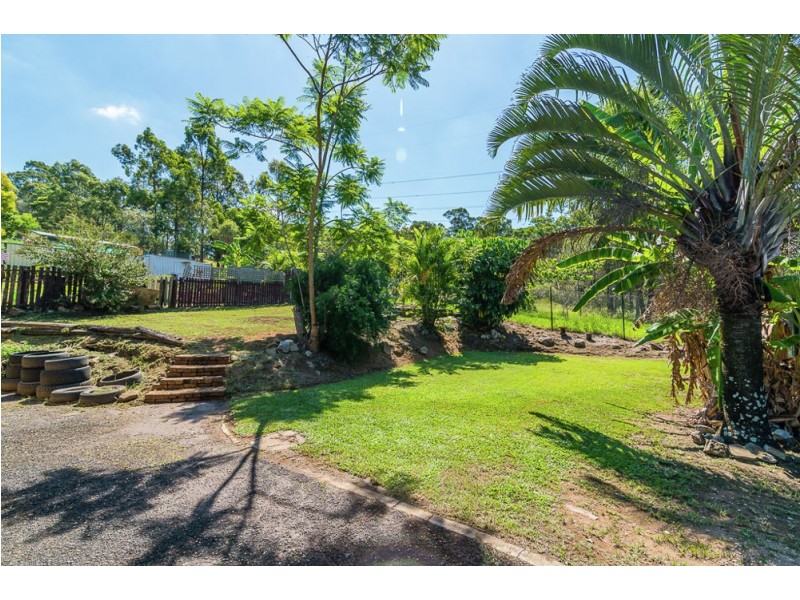 18 Surrey Road, Bellbird Park QLD 4300