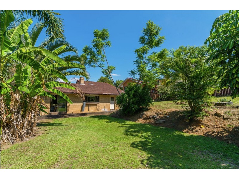 18 Surrey Road, Bellbird Park QLD 4300