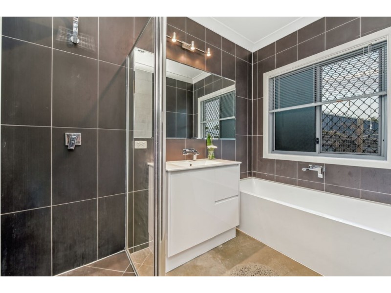 10 Kerkow Court, Minden QLD 4311