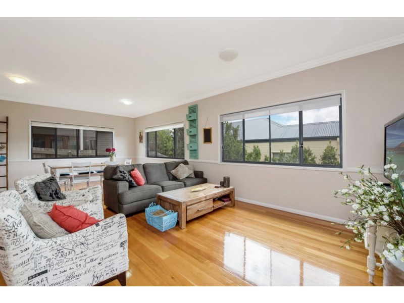 14 Waratah Crescent, Springfield Lakes QLD 4300