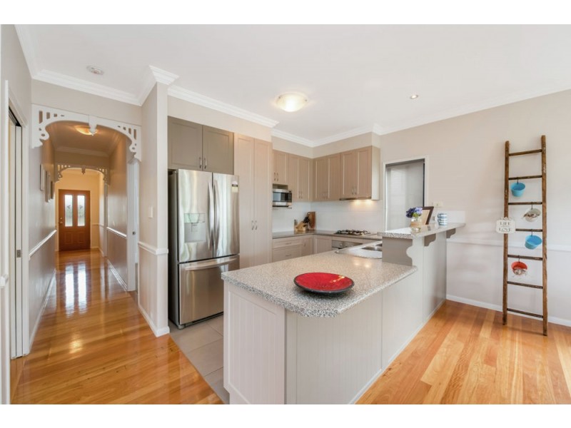 14 Waratah Crescent, Springfield Lakes QLD 4300