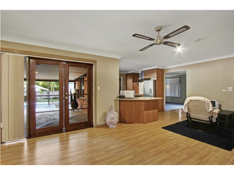 2 Barbara Street, Camira QLD 4300