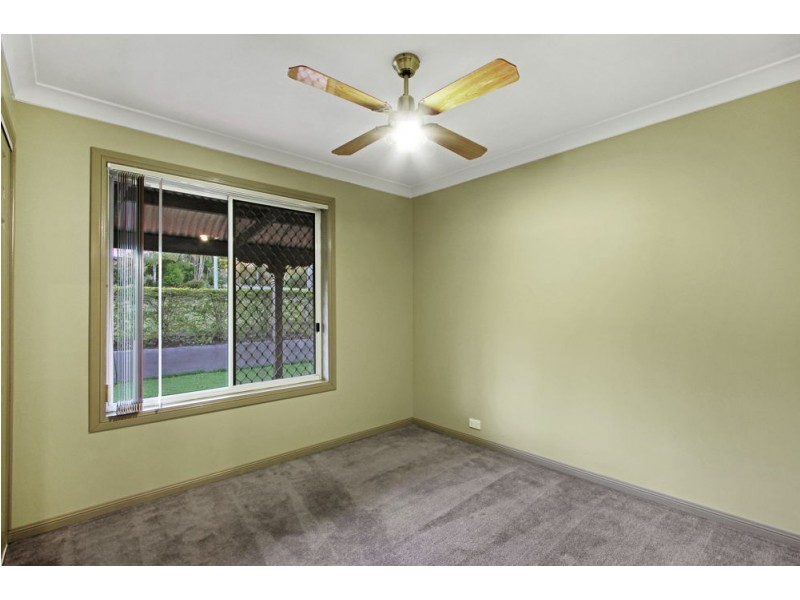 2 Barbara Street, Camira QLD 4300